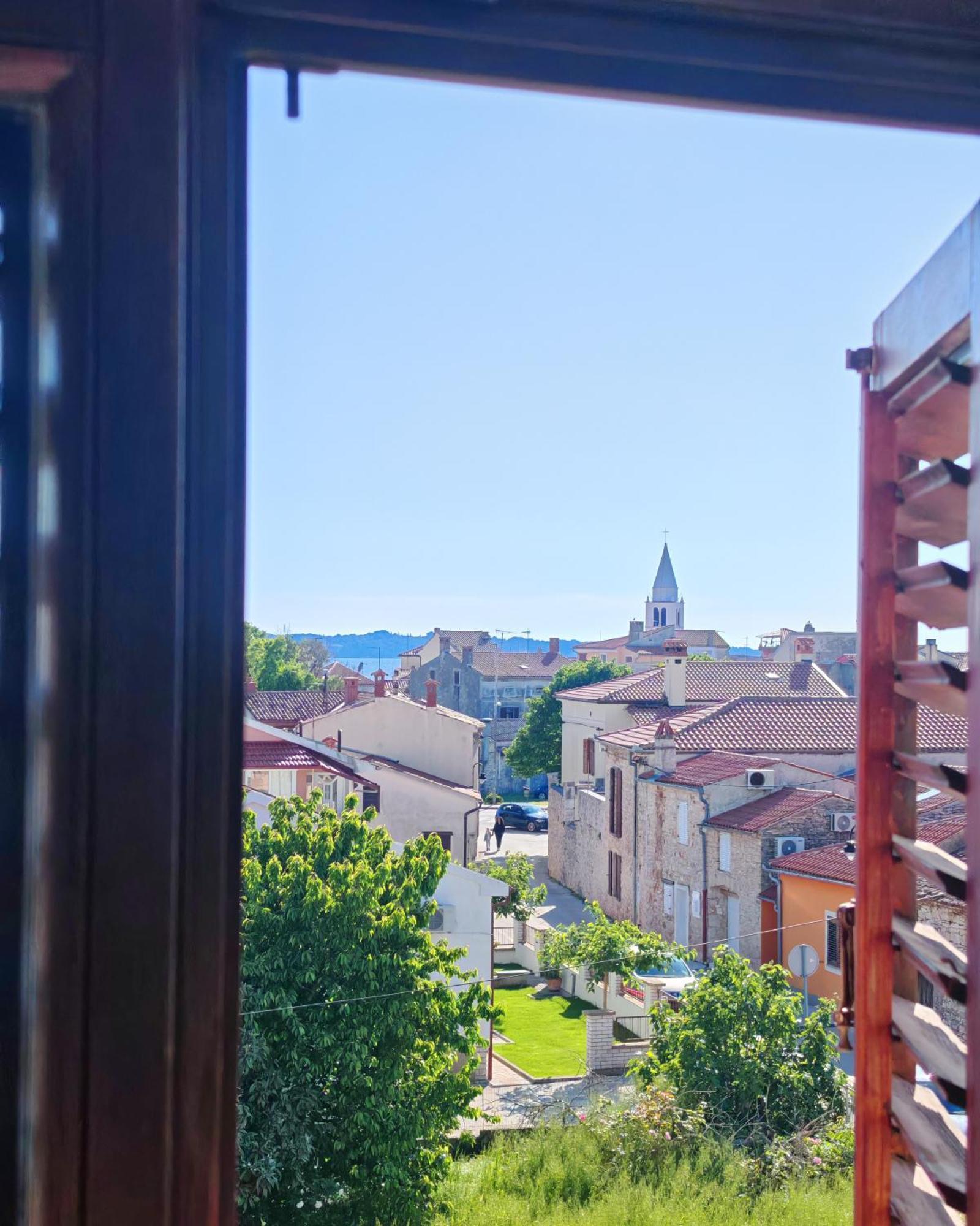 Astraluxe Apartment Fazana Exterior photo